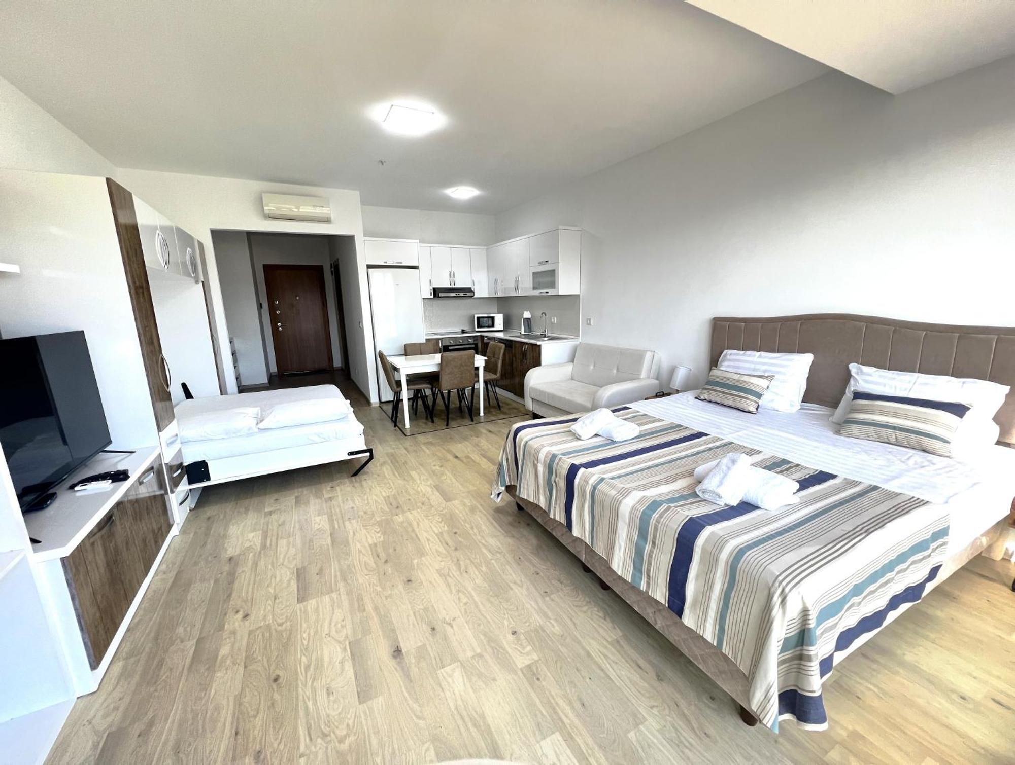 Apartments With Sea And Mountain Views, Portа Batumi Tower מראה חיצוני תמונה