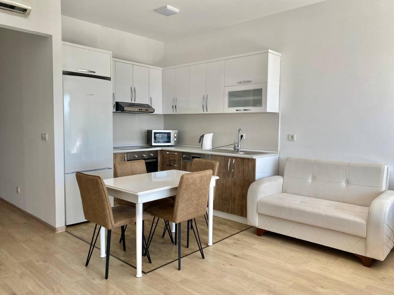 Apartments With Sea And Mountain Views, Portа Batumi Tower מראה חיצוני תמונה