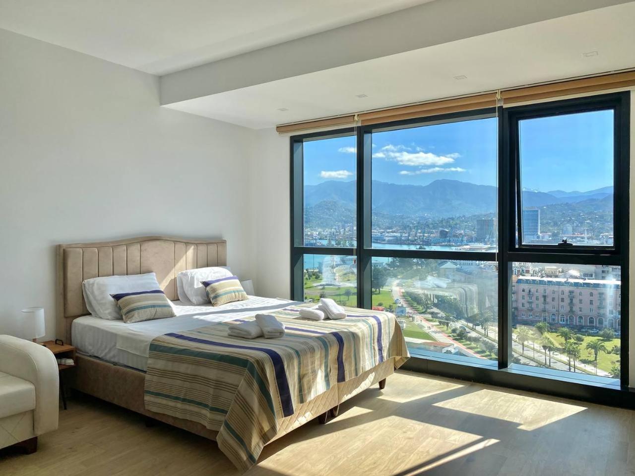 Apartments With Sea And Mountain Views, Portа Batumi Tower מראה חיצוני תמונה
