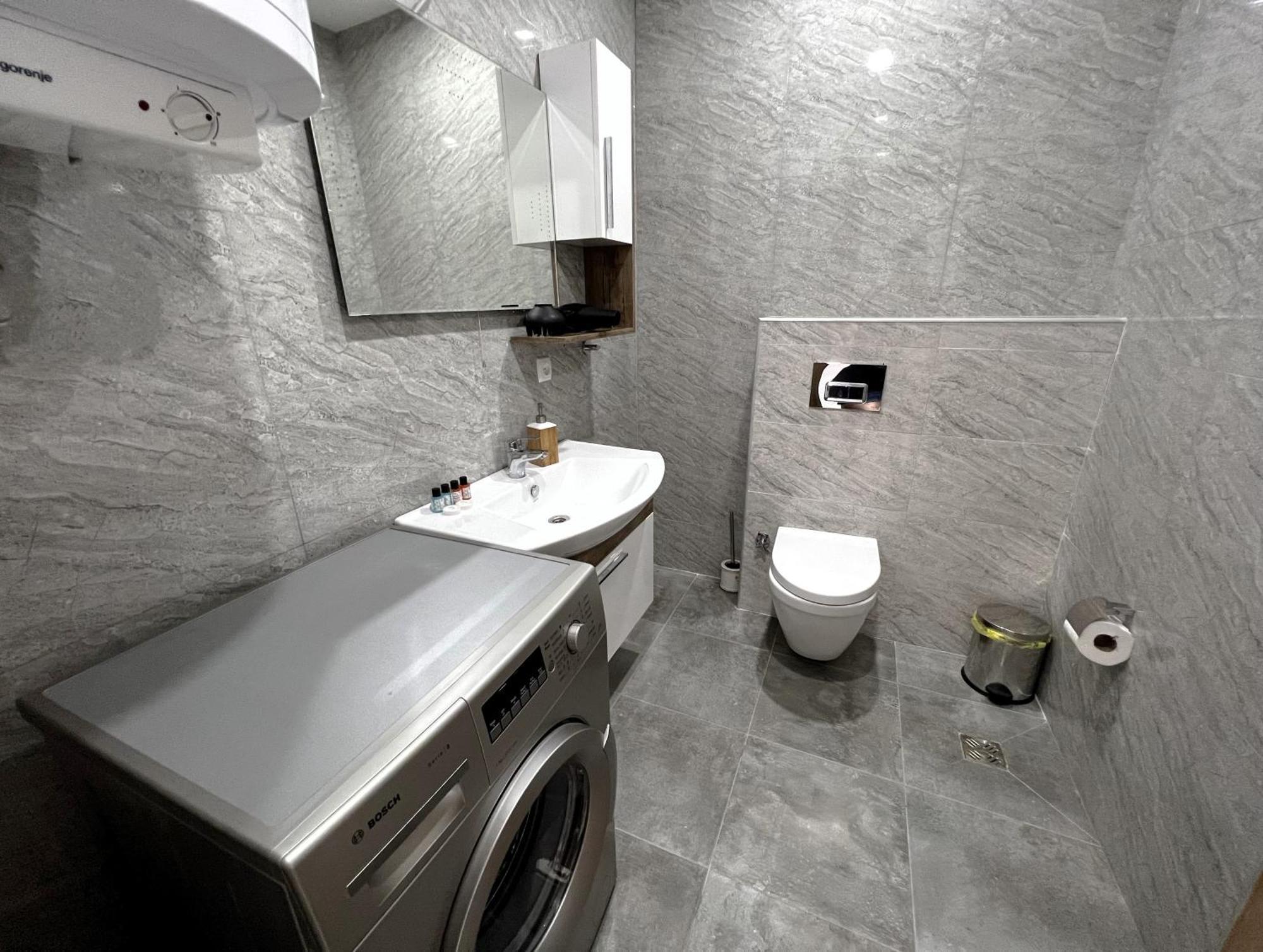 Apartments With Sea And Mountain Views, Portа Batumi Tower מראה חיצוני תמונה