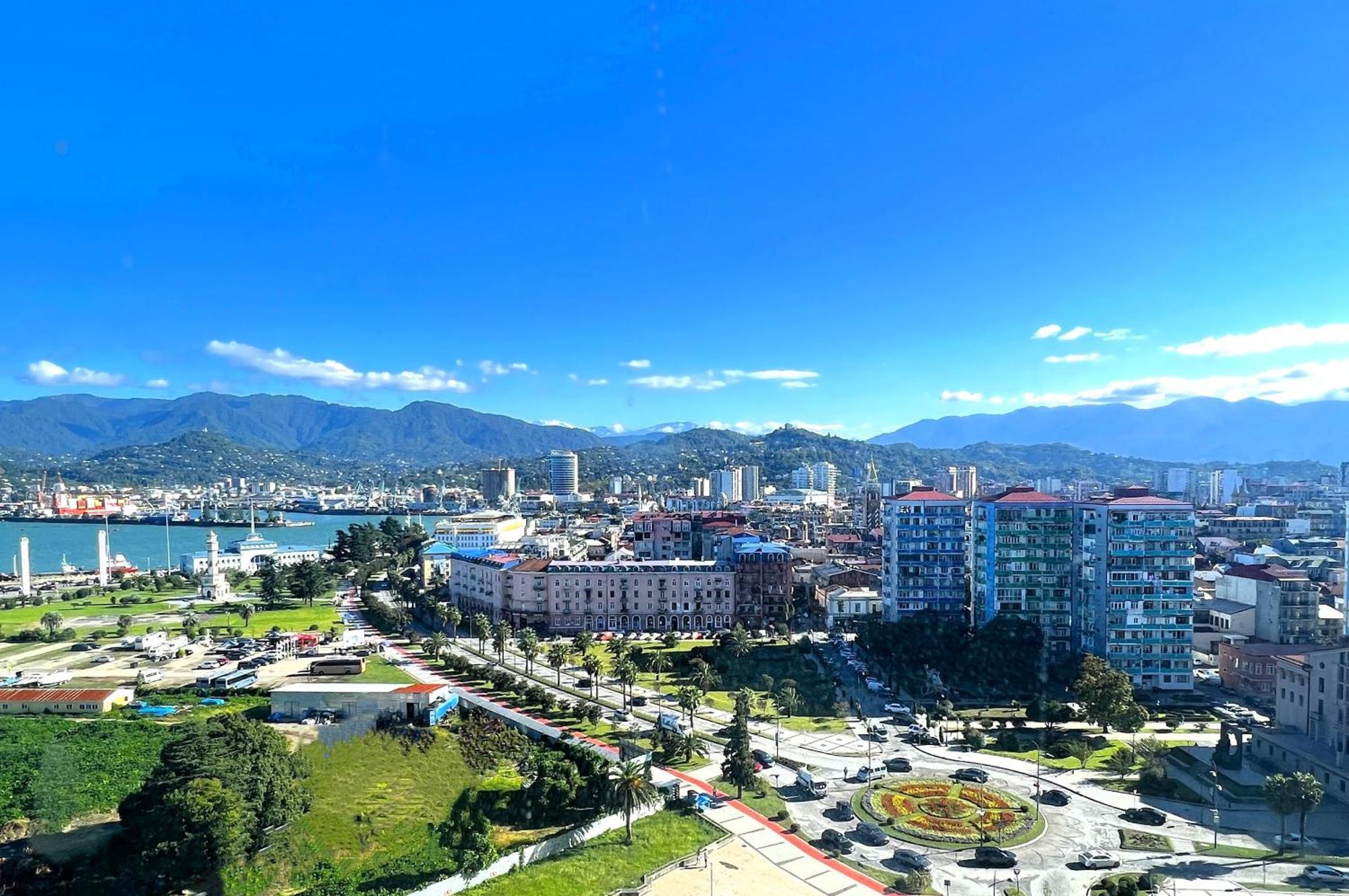 Apartments With Sea And Mountain Views, Portа Batumi Tower מראה חיצוני תמונה