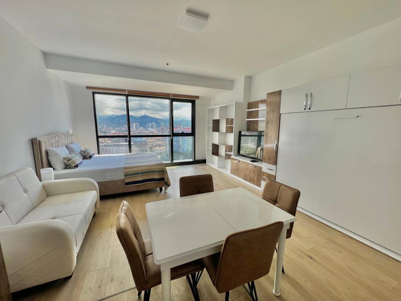 Apartments With Sea And Mountain Views, Portа Batumi Tower מראה חיצוני תמונה
